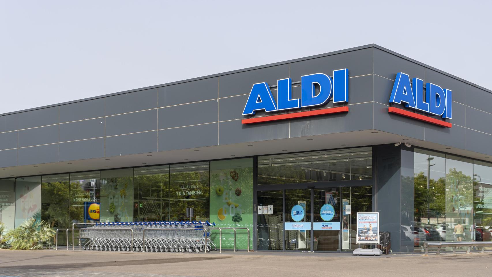 Aldi lanza colección mundial: productos a bajo costo para hinchas del 2026