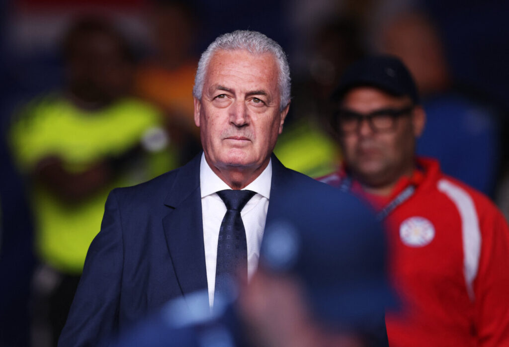 Alfaro prepara estrategia defensiva ante Francia en Octavos