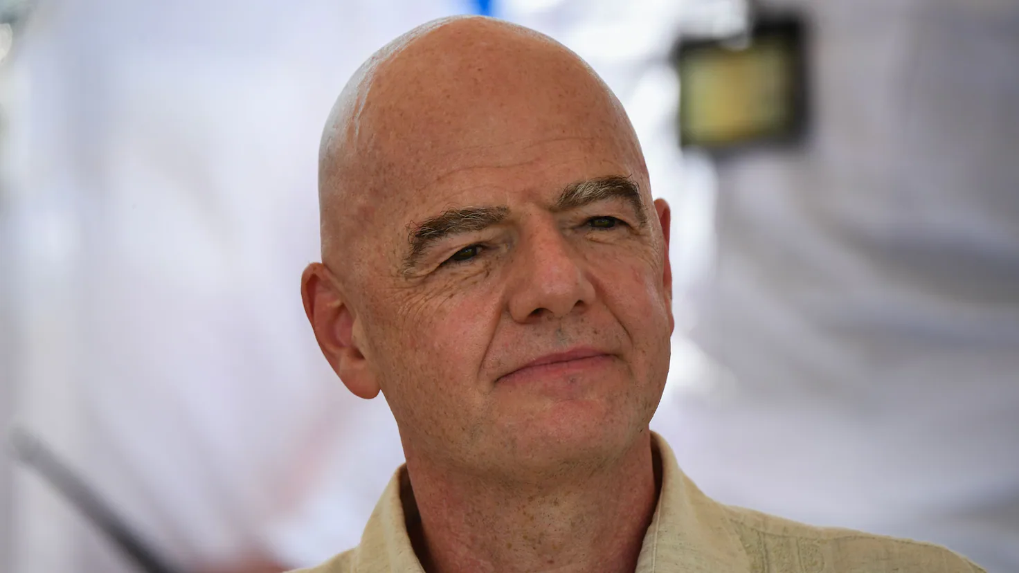 Domínguez respalda a Infantino como líder de la transformación del fútbol