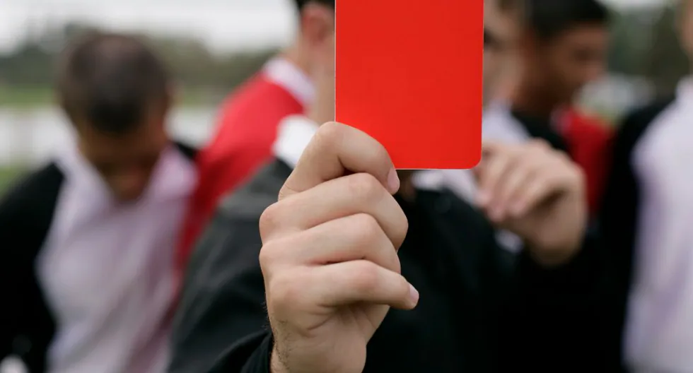 FIFA endurece sanciones: nuevas reglas de tarjeta roja para Mundial 2026