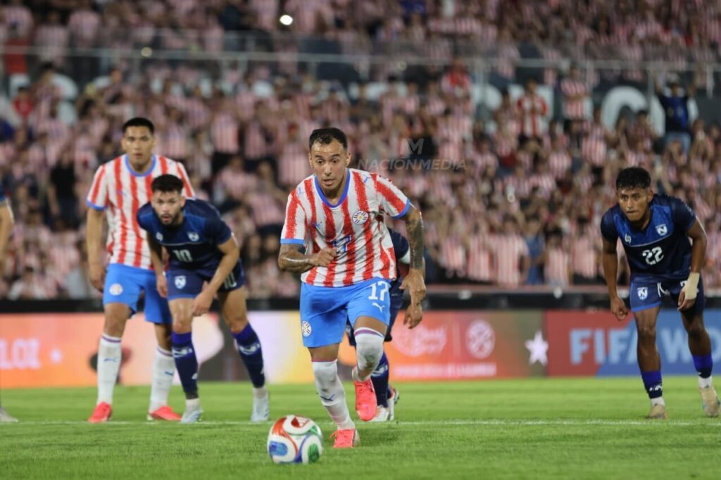 Kaku Romero abre el show: gol de lujo en la despedida de la Albirroja
