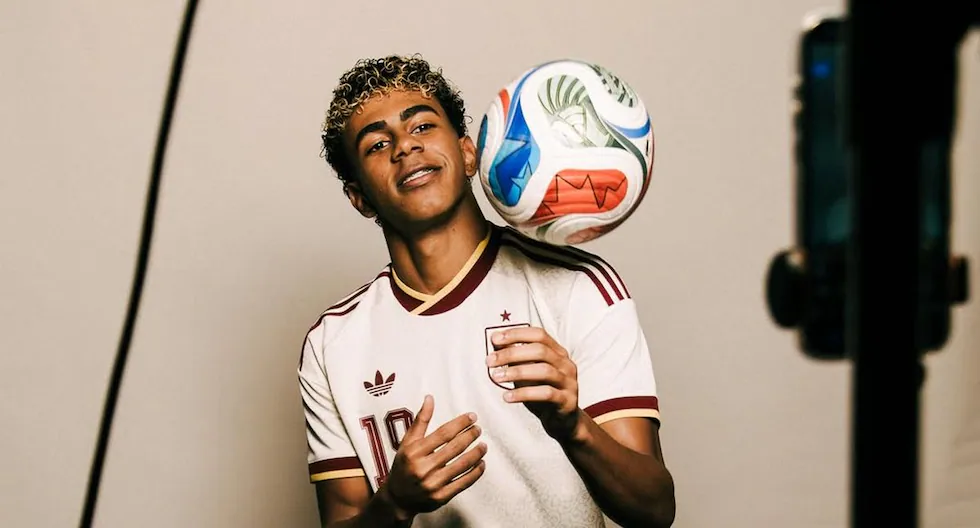 Lamine Yamal rinde homenaje a Messi con el dorsal 19 en el Mundial 2026