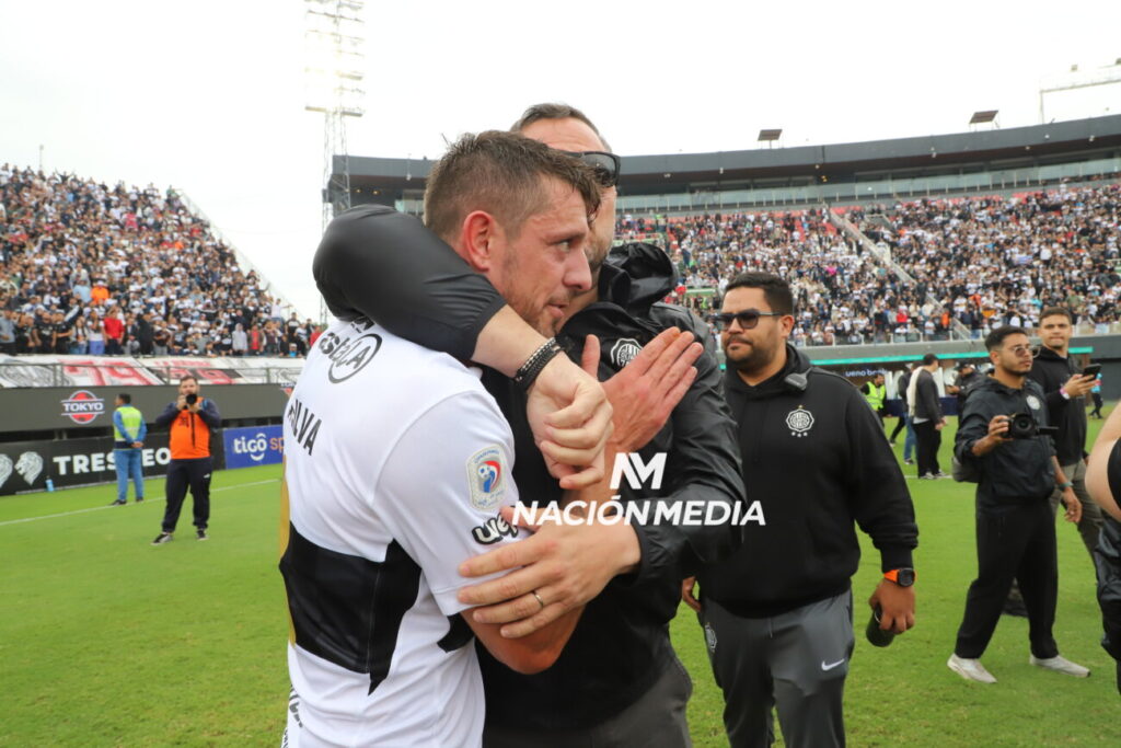 Olimpia despide a Alejandro Silva tras decisión técnica