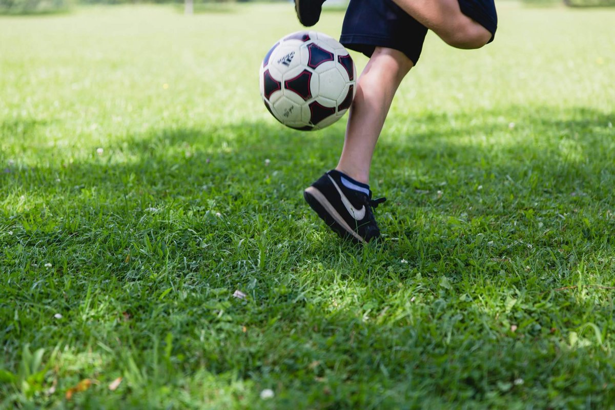 Reportero Fútbol: nueva revista que une deporte y valores antes del Mundial 2026