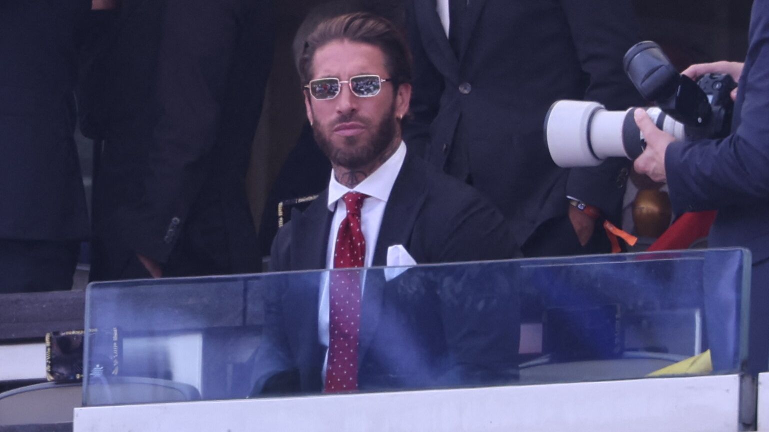 Sergio Ramos deslumbra con sus gafas de sol en la final del Mundial 2026