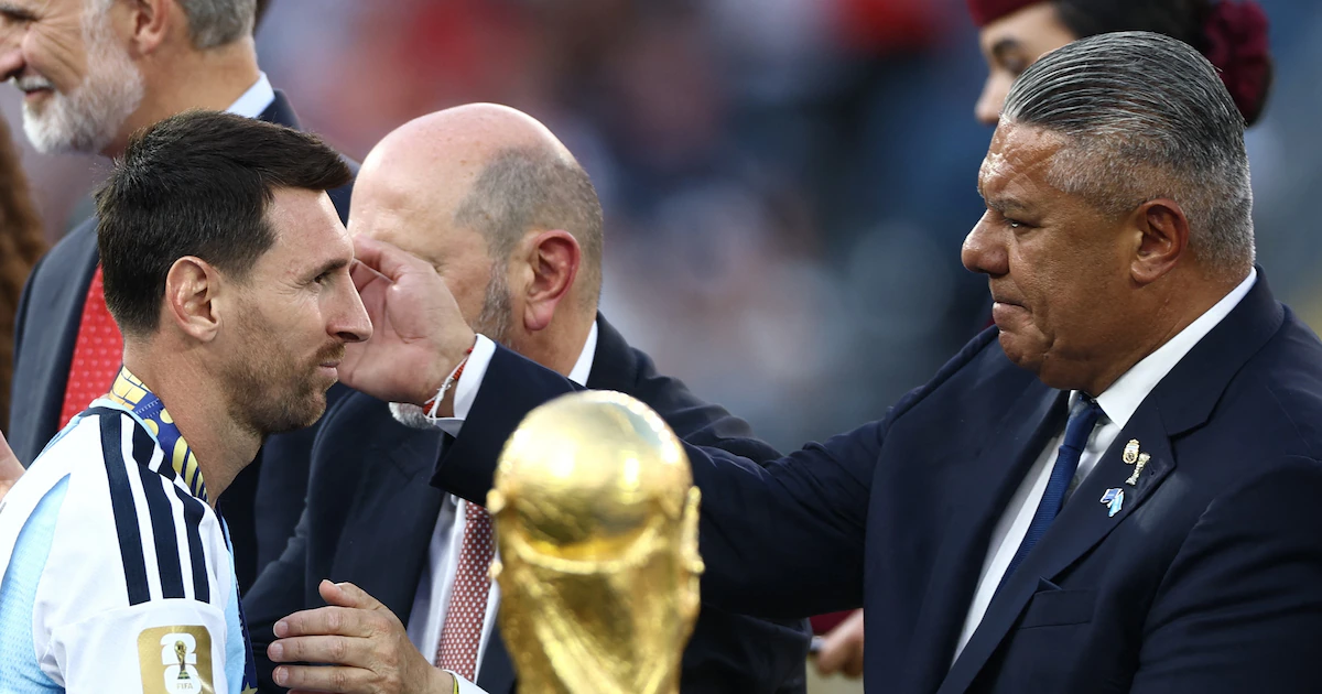 Tapia tras caída argentina en final: "Con la cabeza en alto"