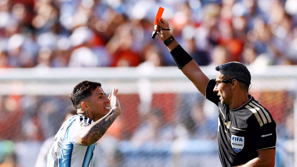 Vincic se retira tras arbitrar la final del Mundial 2026 entre Argentina y España